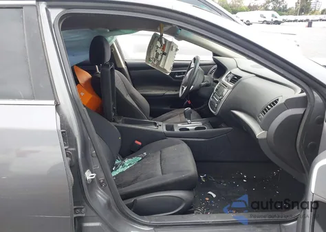 2017 Nissan Altima 2.5 S из США, поврежденный, VIN 1N4AL3AP7HN334605